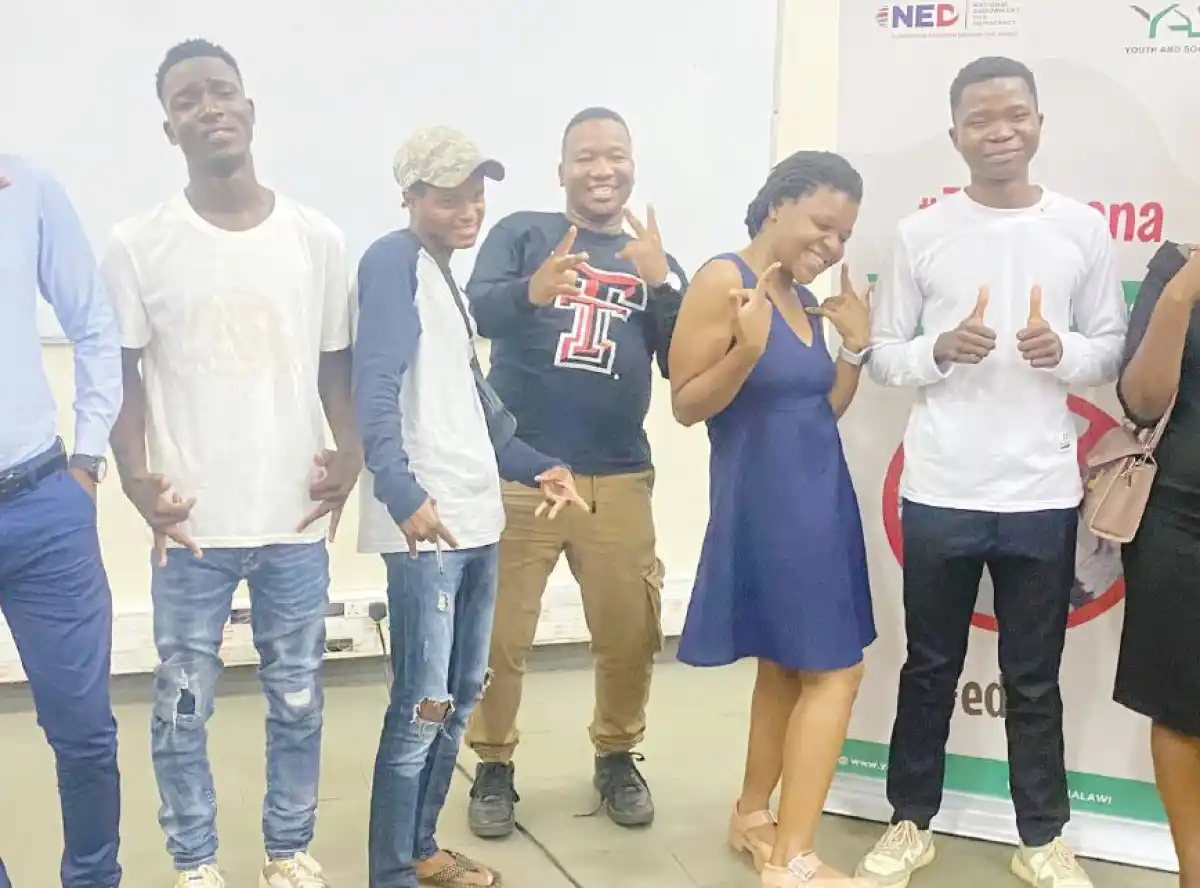 Unima in poetry night-Malawi Musik