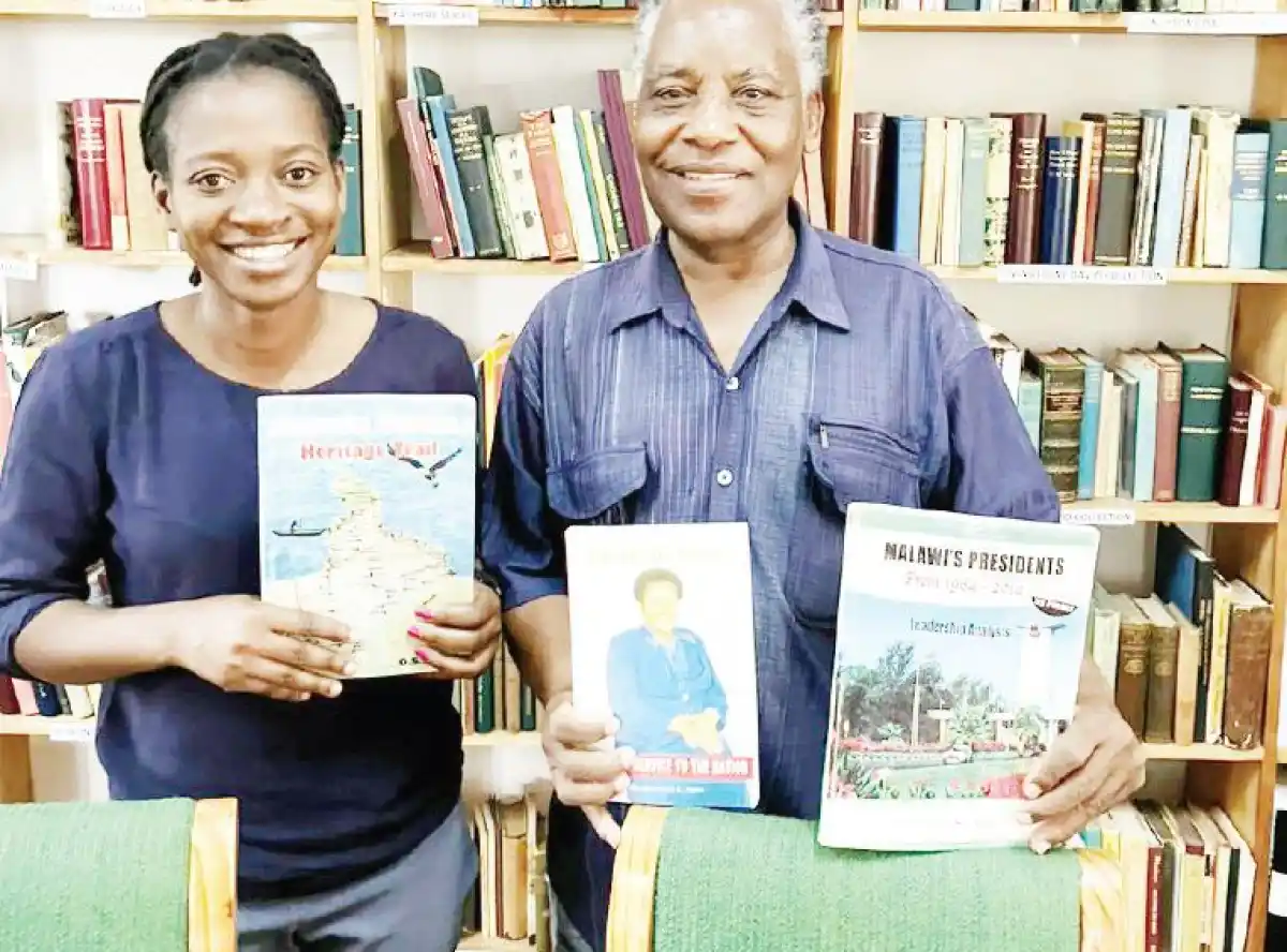 Veteran author donates books to Society of Malawi-Malawi Musik